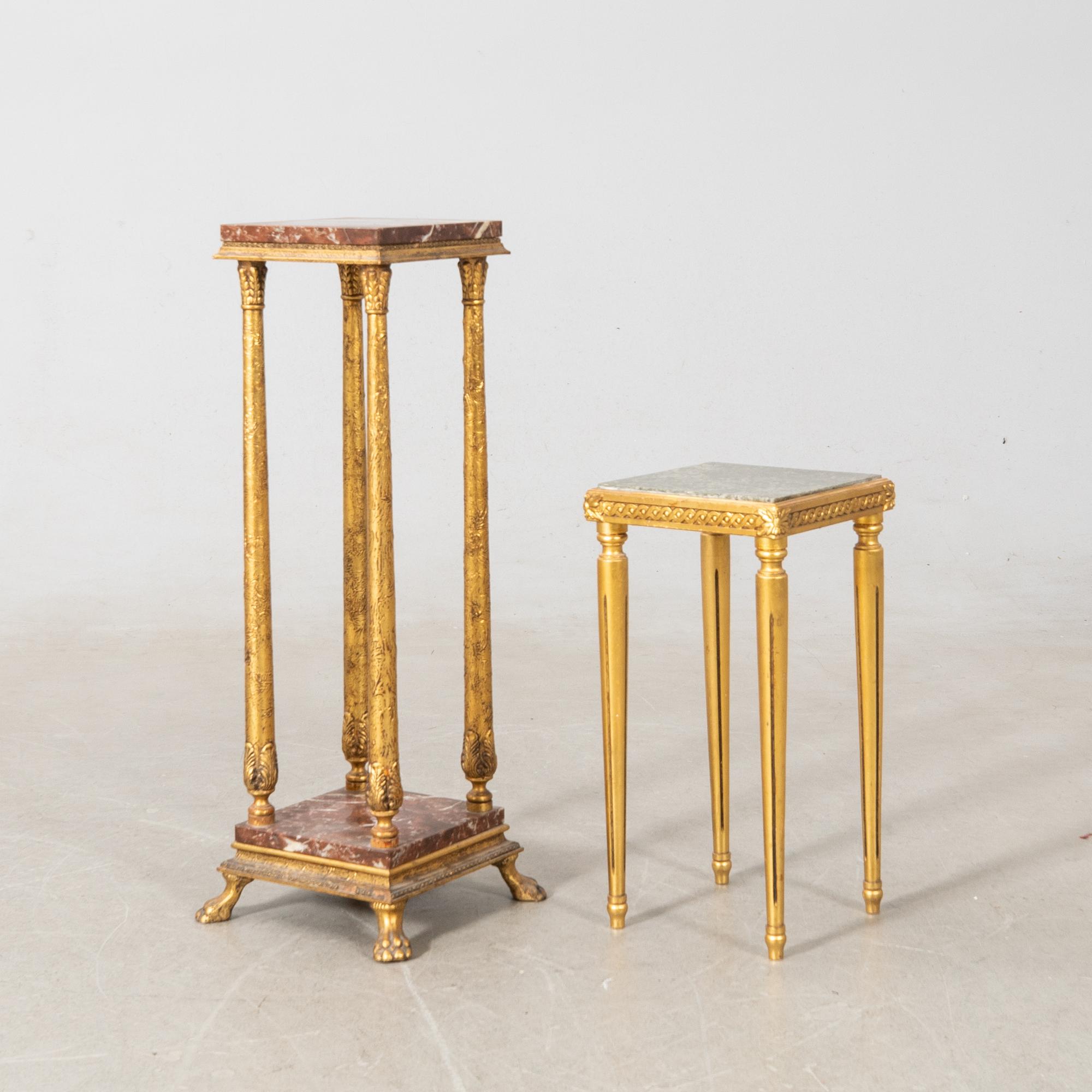 Piedestaler 2 st 1900-talets mitt.