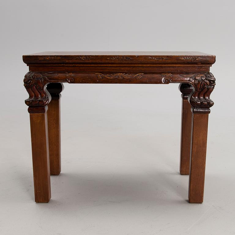 A CHINESE SIDETABLE, 19th century.