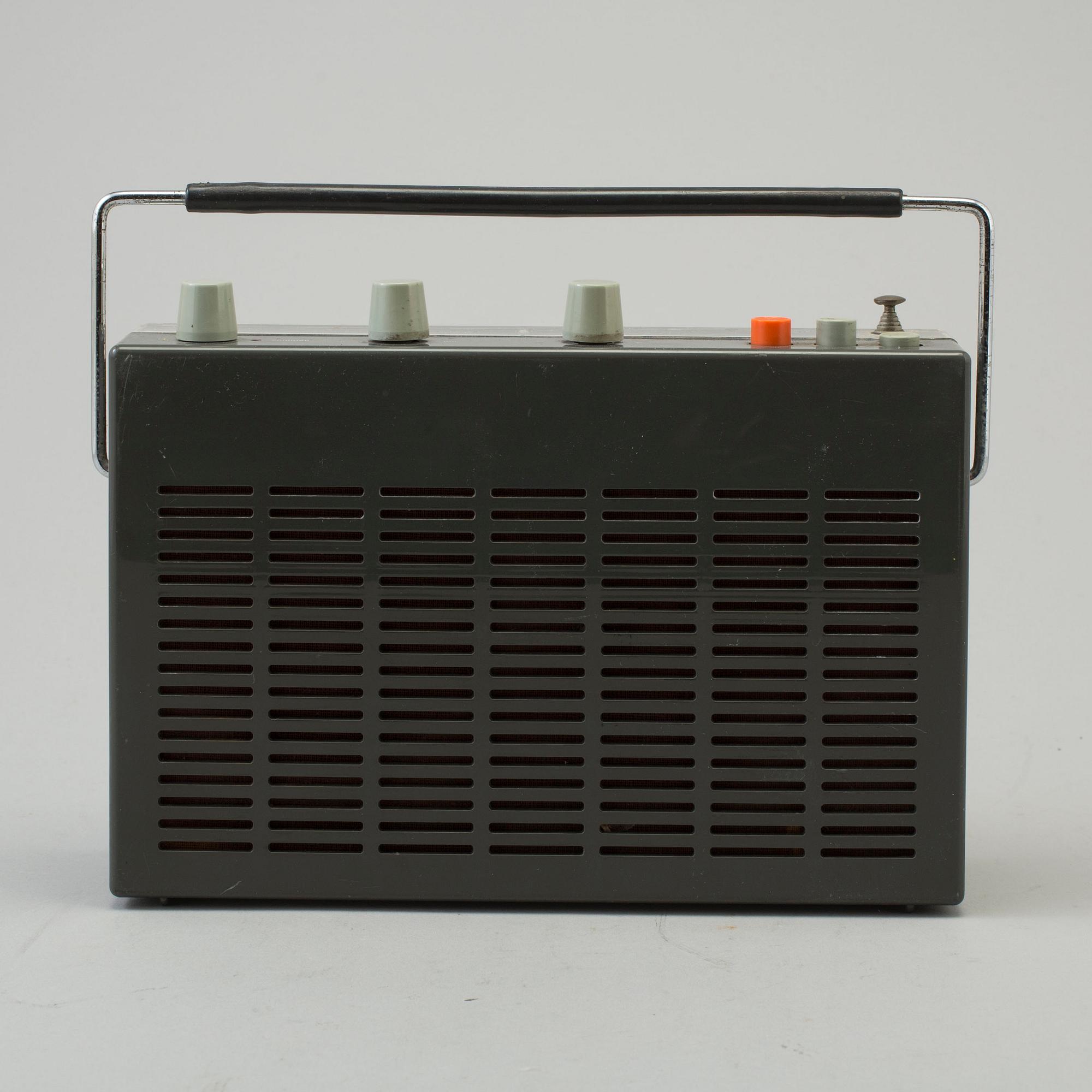 DIETER RAMS, radio, "T521", designed in 1962.