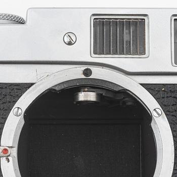 Leica M4, no. 1194336, 1968-69.