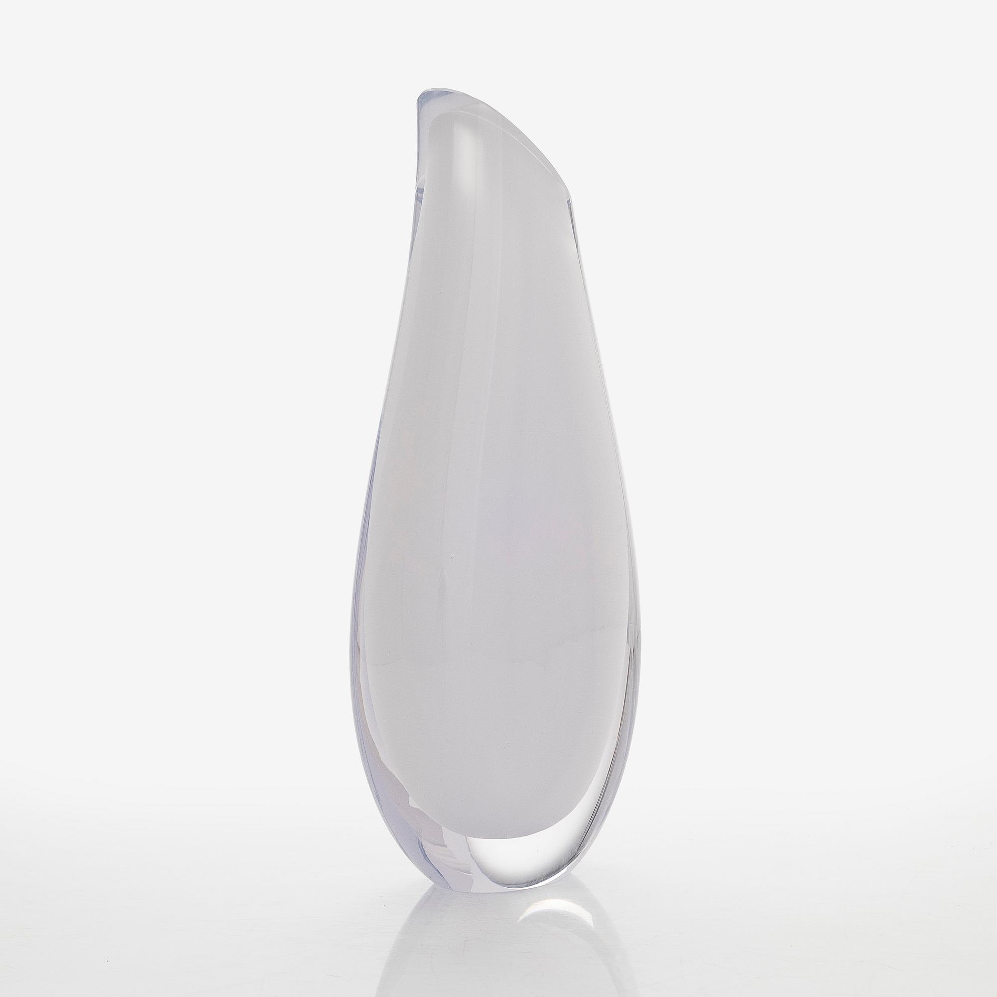 Ritva-Liisa Pohjalainen, A glass vase, signed 2015 Ritva-Liisa Pohjalainen 27/100.