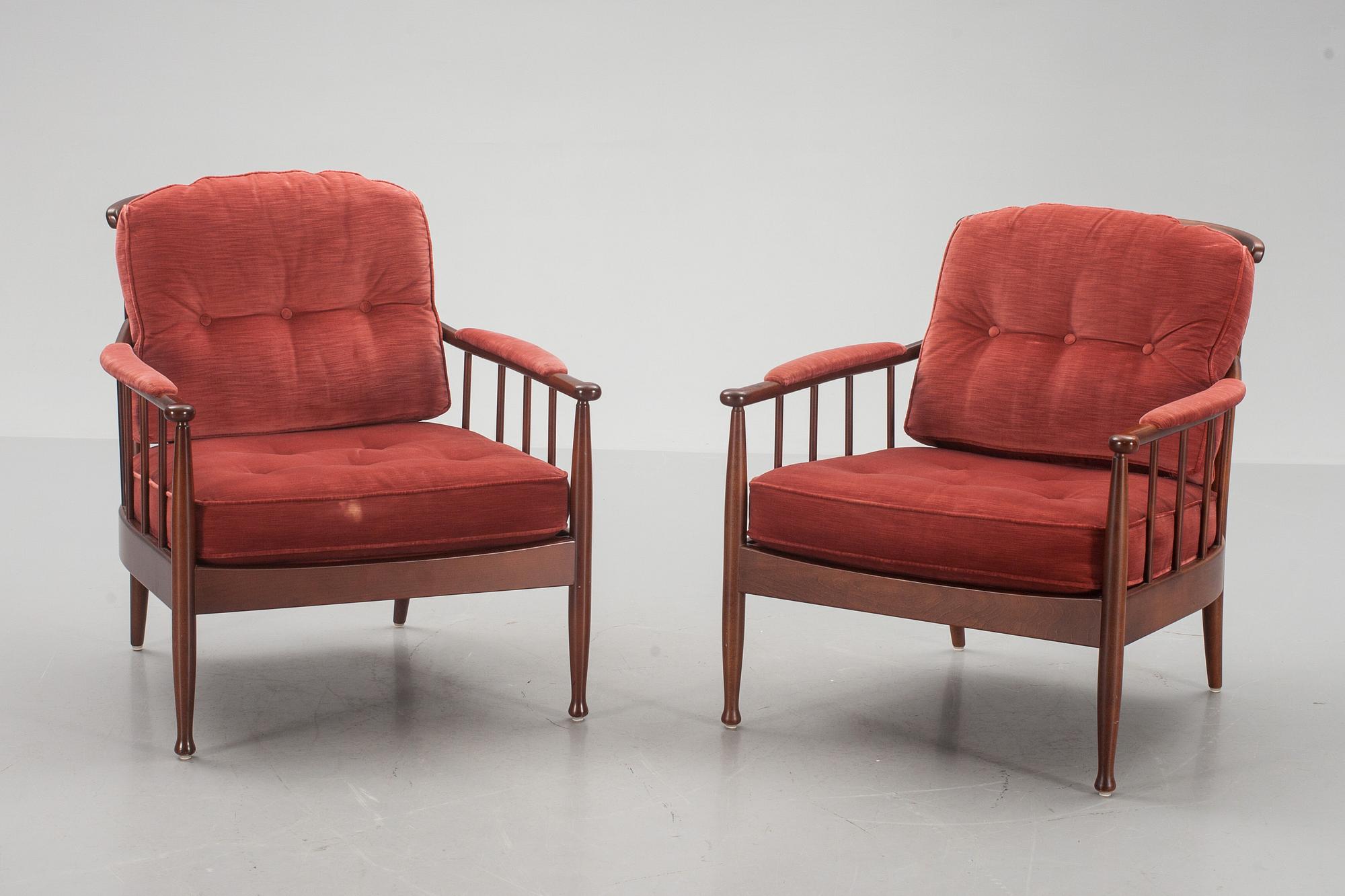 FÅTÖLJER, ett par. "Skrindan", Kerstin Hörlin-Holmqvist. Modellen formgiven 1963.