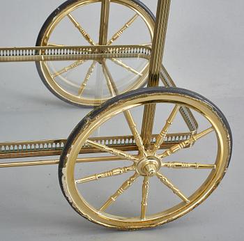 SERVERINGSVAGN, 1900-talets andra hälft.