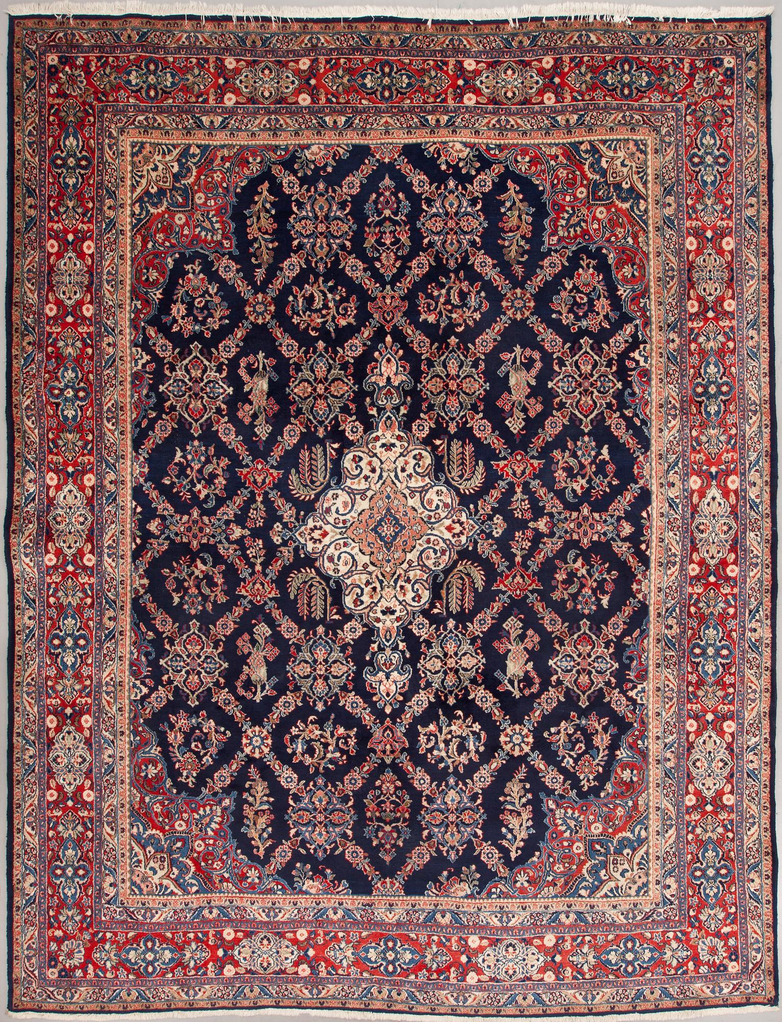 MATTA, Iran, 1900-talets slut. Ca 370 X 291 cm.