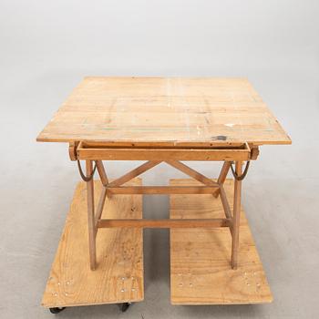 Architect/Artist Table, Becker, second half of the 20th century.