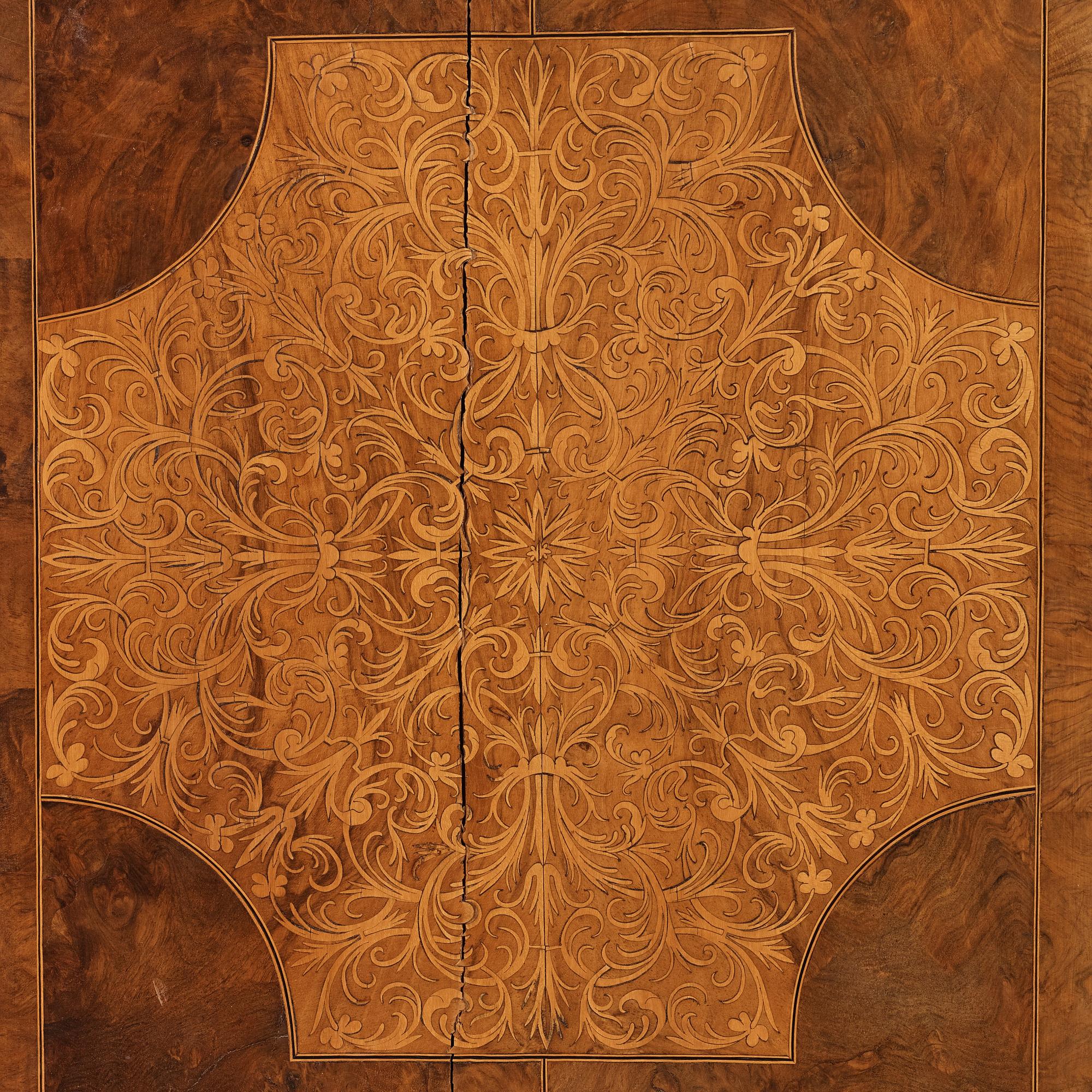 A English William and Mary (Baroque) secretaire.