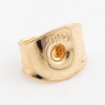 Earrings, Mandelstam, 18K gold set with cabochon-cut peridots, tourmalines, and brilliant-cut diamonds.