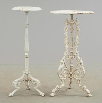 TRÄDGÅRDSBORD, 2 st, 1900-tal.