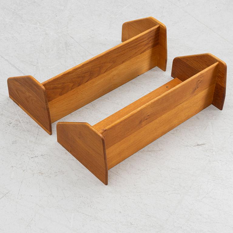 Hans J Wegner, a pair of shelves, Ry Möbler, Denmark, 1960's.