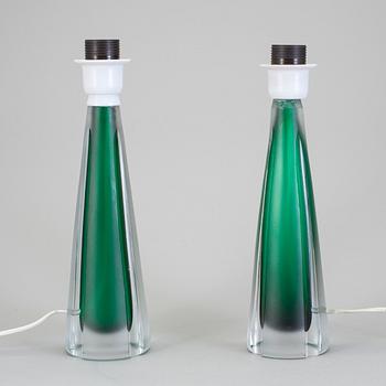 BORDSLAMPOR, ett par, glas, Kosta. Signerade, 1950-/60-tal.