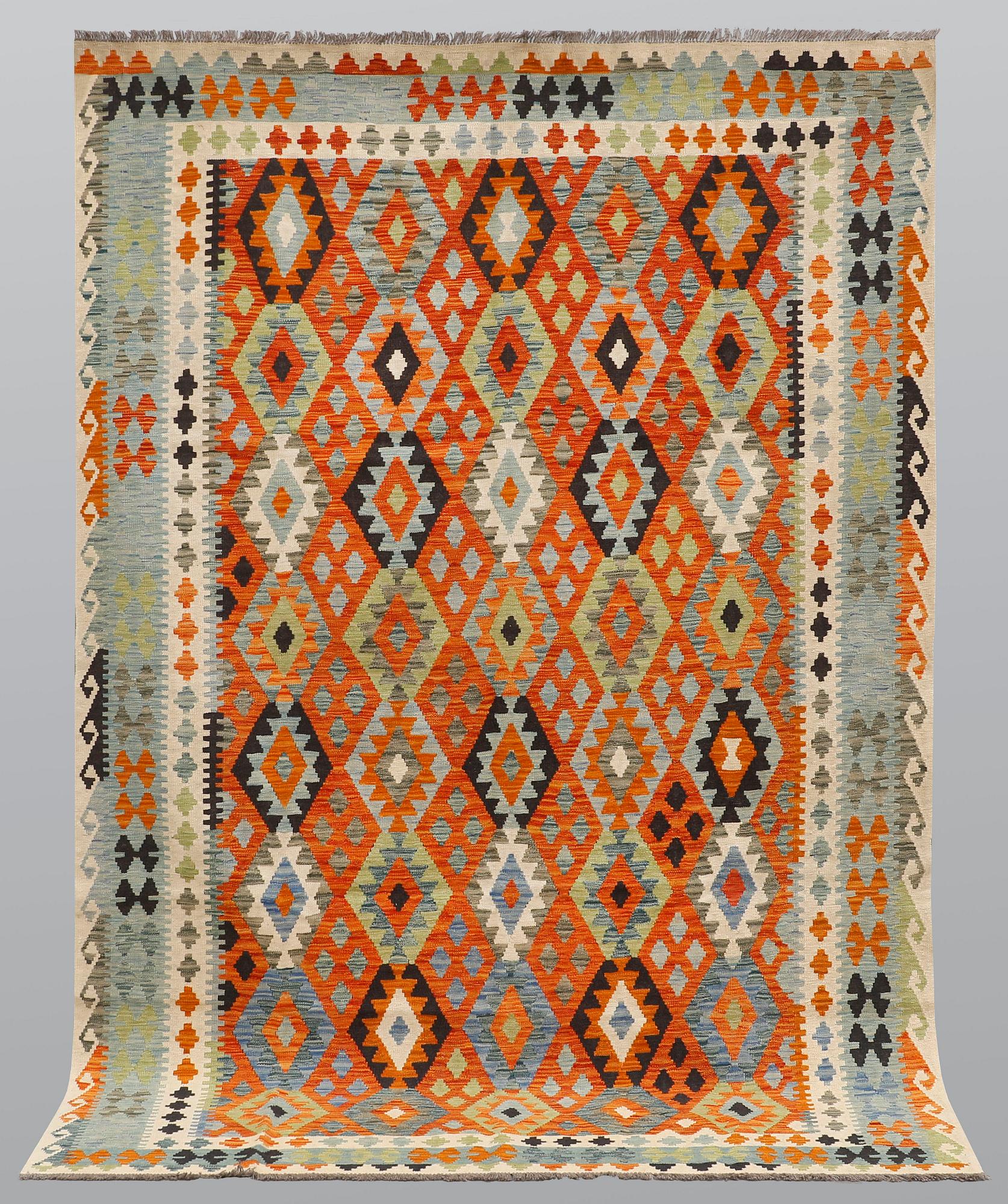 A carpet, Kilim, ca 291 x 203 cm.