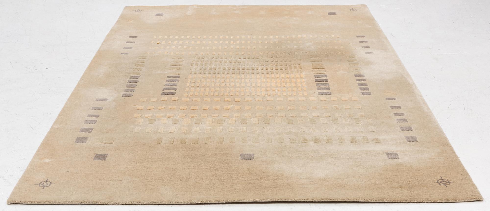 A Fogia rug, 2 x 3 m.
