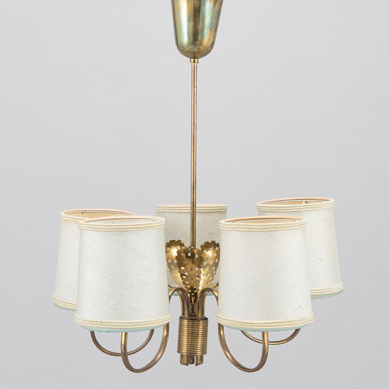 Paavo Tynell, A '9030' chandelier for Taito. Made to order 1950.
