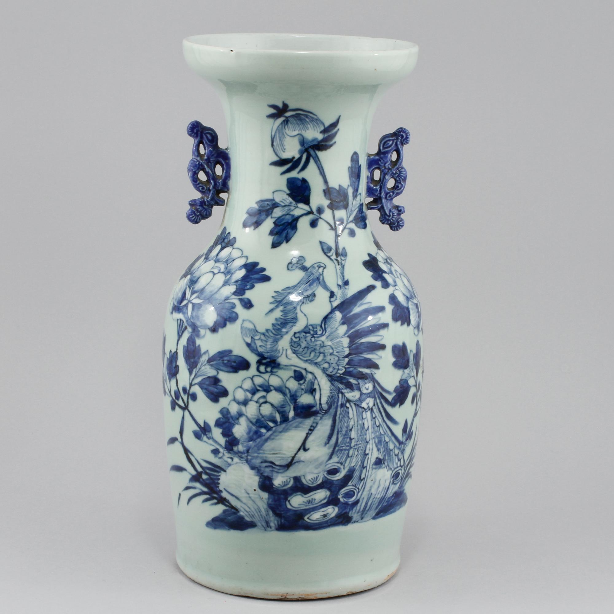 VAS, porslin, Kina, 1800-tal.