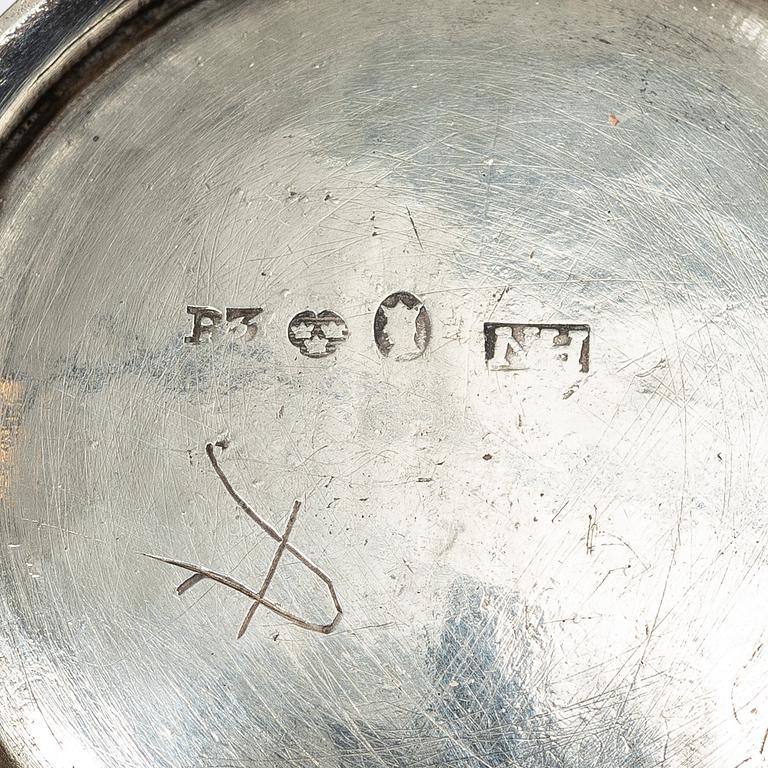 A Swedish 19th century silver creamer, mark of Nils Högrell, Stockholm 1823.