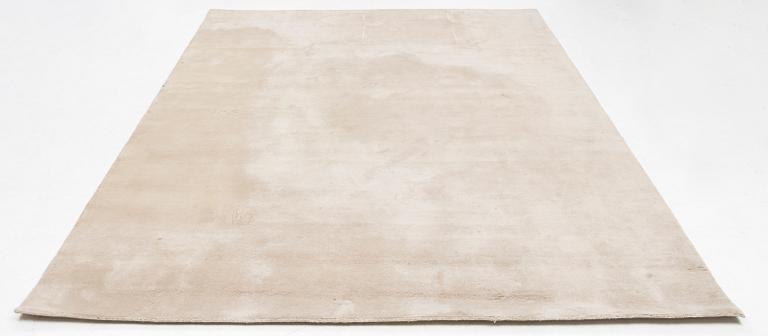 Matta, handtuftad "Structured  Oatmeal", Layered, ca 355 x 255 cm.