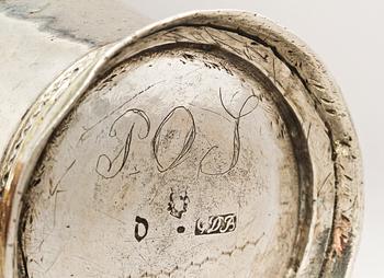 BÄGARE, silver, Gottfried Dubois, Stockholm, 1740. Vikt 250 gram.