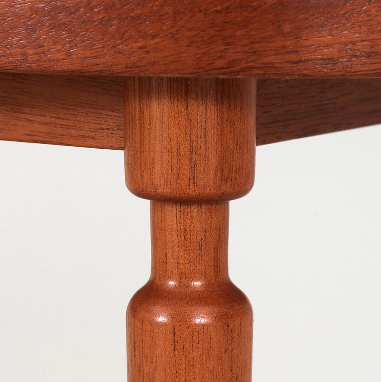 A Josef Frank mahogany table model 961, Svenskt Tenn, Sweden.