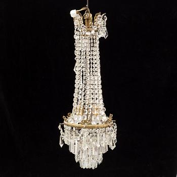 A chandelier, early 20th Century.