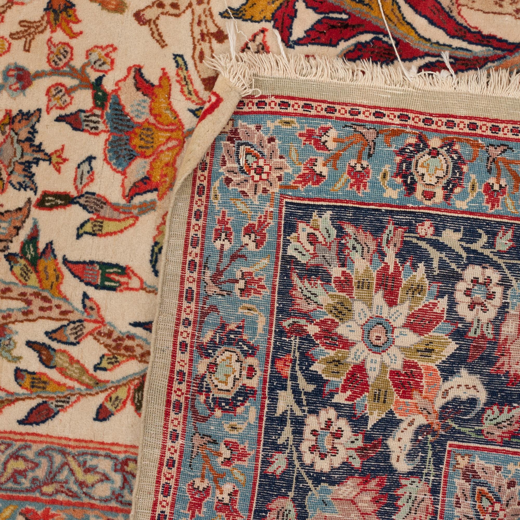 MATTA, old, Isfahan, figural, ca 169 X 105 cm.