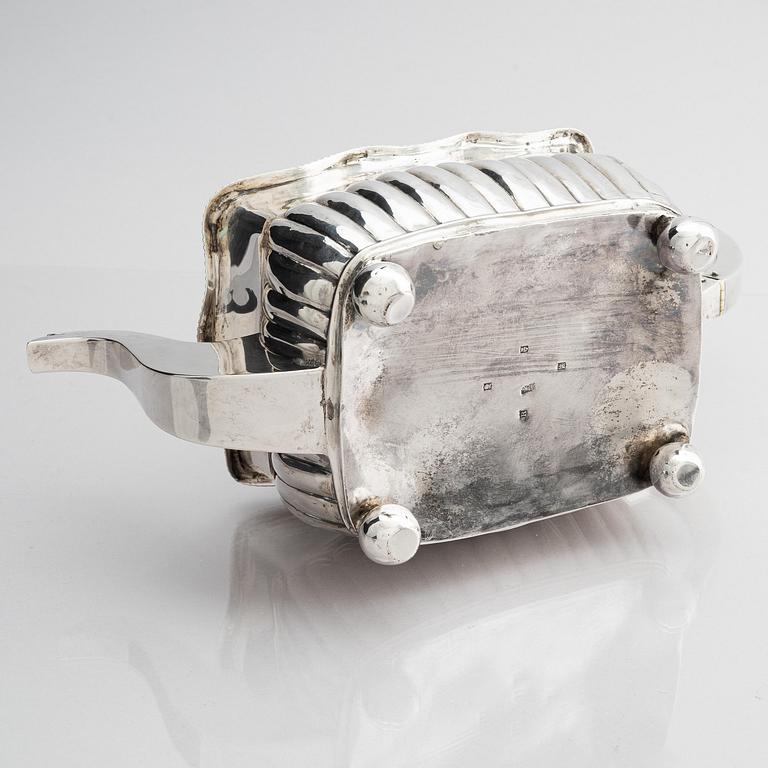 James Henzell, tekanna, silver, Dublin 1813. Empire.