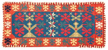 311. A double-interlocked tapestry carrige cushion, ”Stiliserade Ekar” c 114 x 49 cm, the first quater of the 19th century.