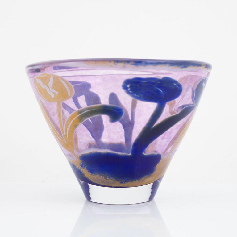 Astrid Gate, bowl, graal, "Tulip", Johansfors, signed and limited edition numbered 10/25.