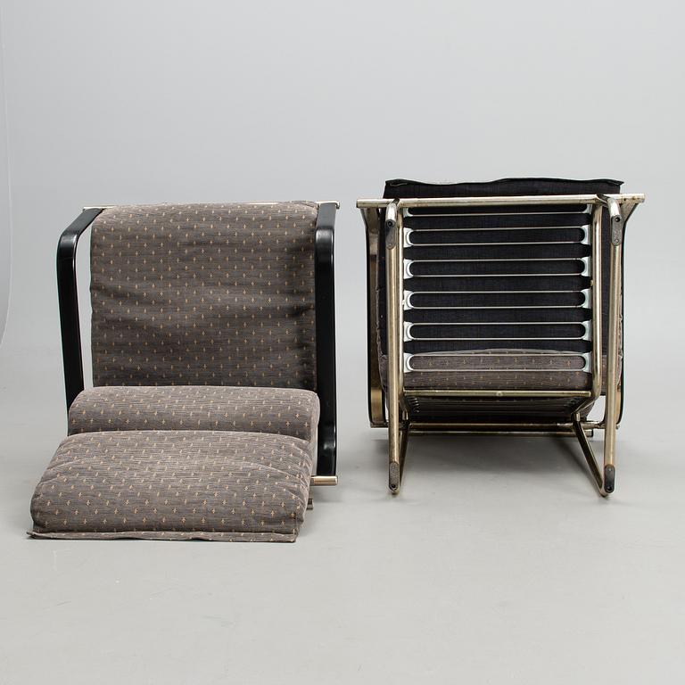 A 1980s 3 piece sofa suite 'Remmi' for Avarte.