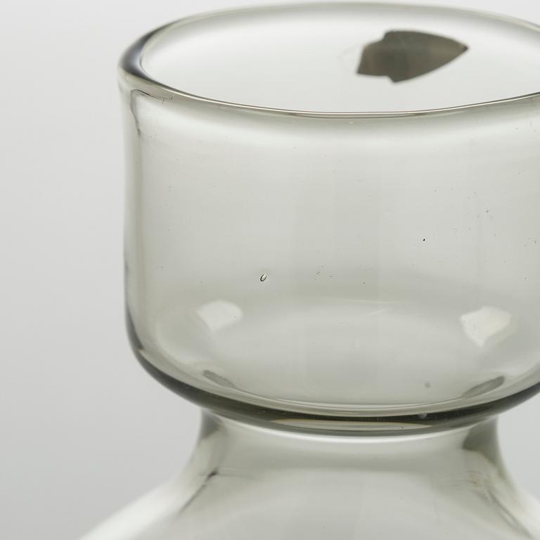 Kaj Franck, a decanter 'The Bells of Kremlin', signed K. Franck, Nuutajärvi, Notsjö -60.