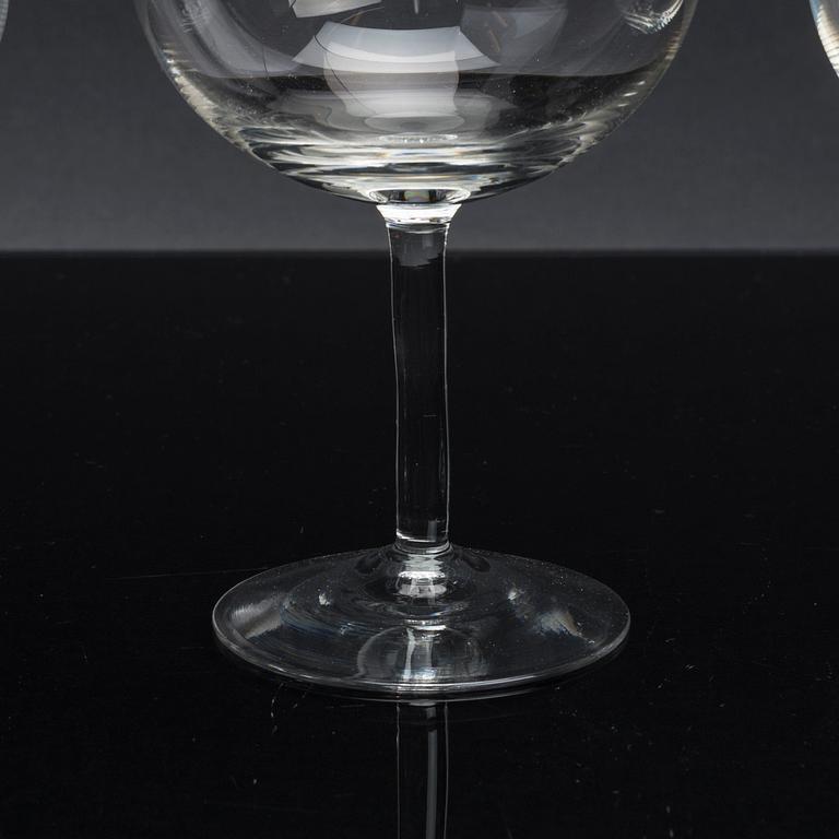 SIGNE PERSSON-MELIN, 8 Bouquet wine glasses.