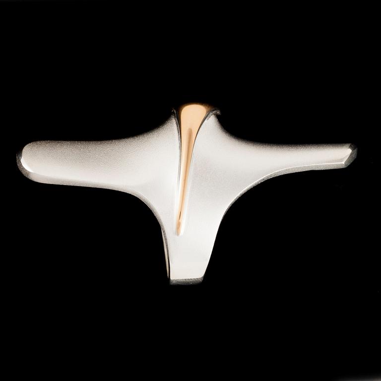 RING, sterlingsilver, guld, "Confrontation", Poul Havgaard, Lapponia 1989.
