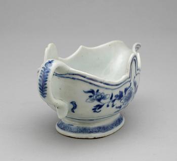 SÅSNIPA, porslin, Kina, Qianlong (1736-1795).