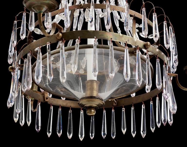 LJUSKRONA, gustaviansk stil, omkr 1800/1900. Höjd 61 cm.