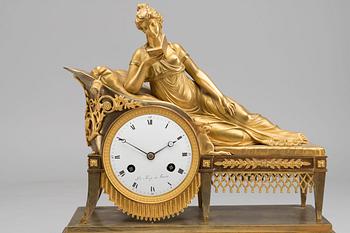 BORDSPENDYL, empire Le Roy Paris 1800-talets mitt.