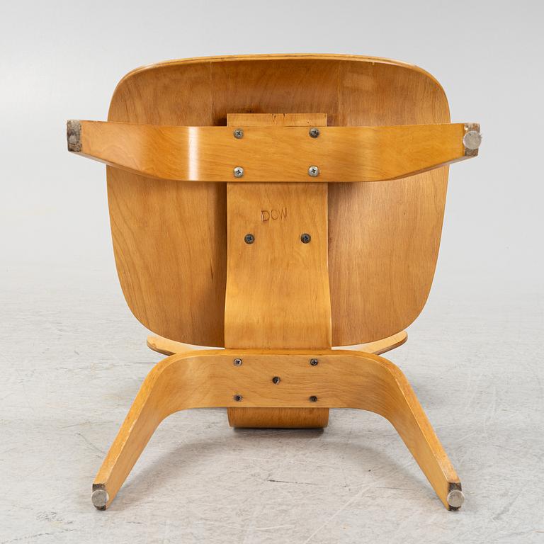 Charles and Ray Eames, a 'DCW' chair, likely for Herman Miller USA, 1950s.