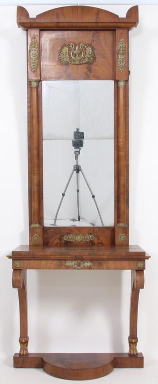 SPEGEL samt KONSOLBORD, Karl Johan/Karl Johan-stil, 1800-tal.
