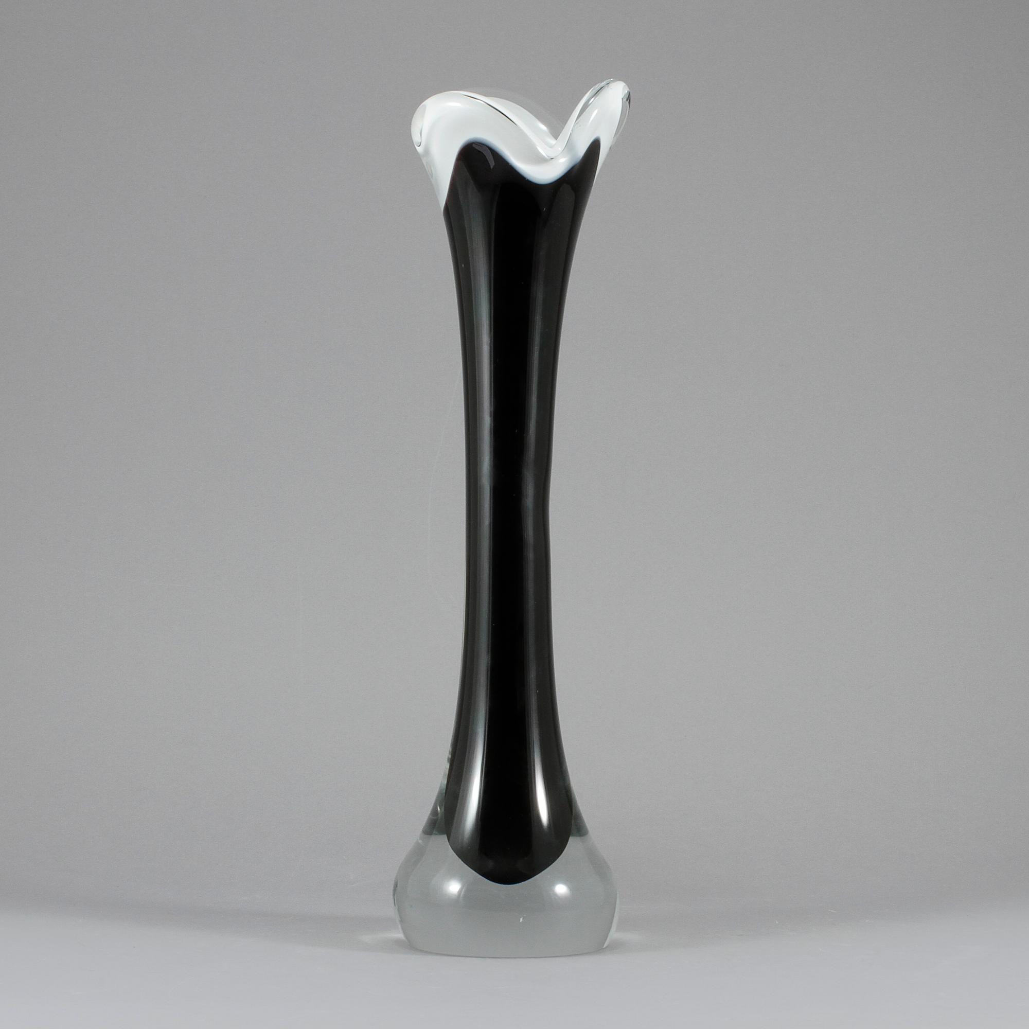 HUNDBENSVAS, "Coguille", Paul Kedelv, Flygsfors, ritad innan 57.