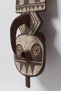 Plankmask, "Nwantantay" enligt uppgift ifrån Bwa, Burkina Faso, 1900-talets andra hälft.