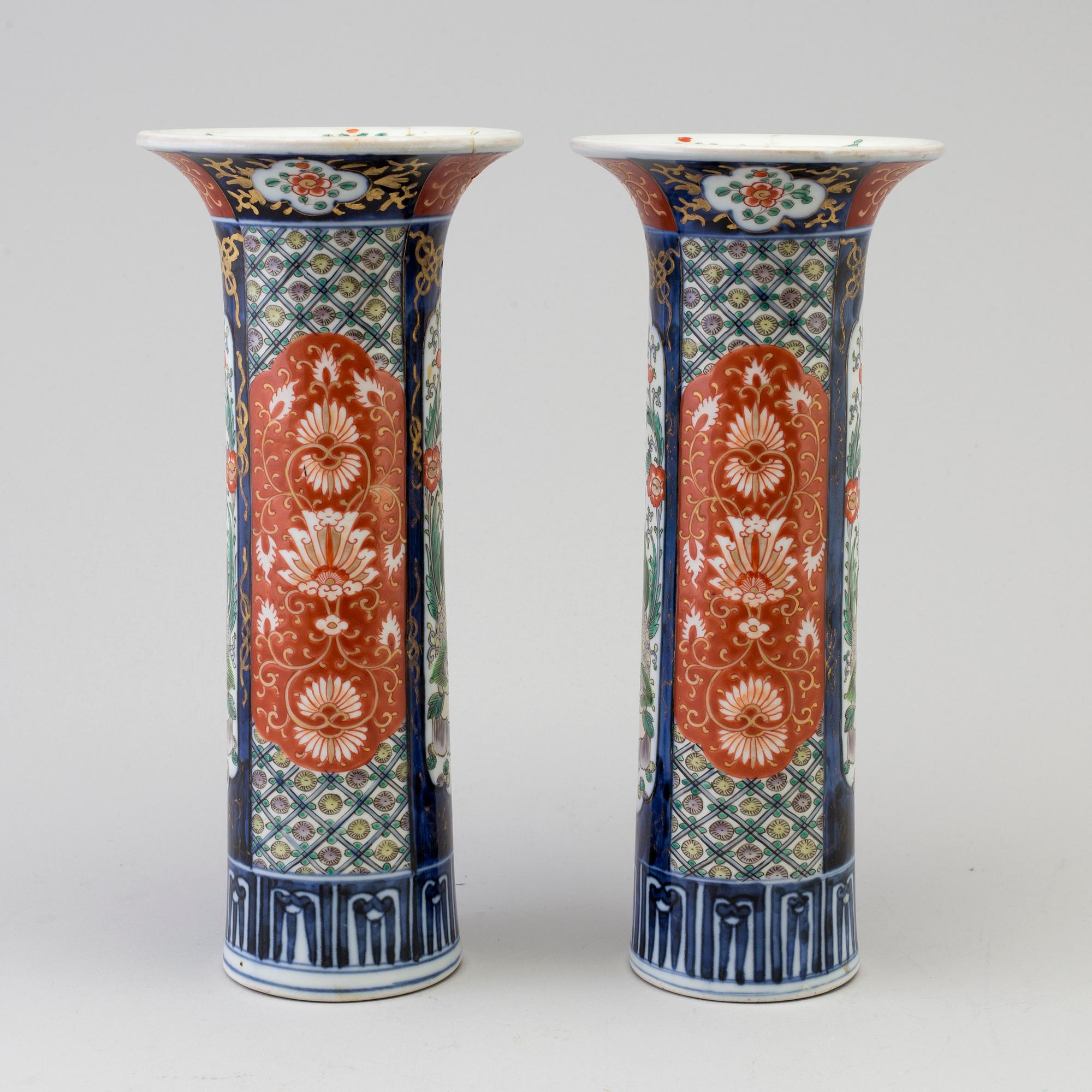VASER, ett par, porslin, Kina, 1800-tal.