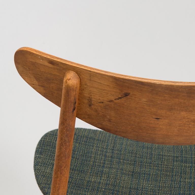 Hans J. Wegner, stolar, ett par, "CH-30", Carl Hansen & Søn, Danmark, 1950-60-tal.