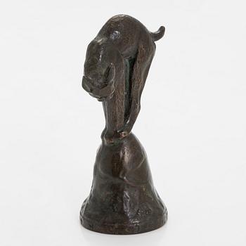 Jussi Mäntynen, Lynx on a counter bell.