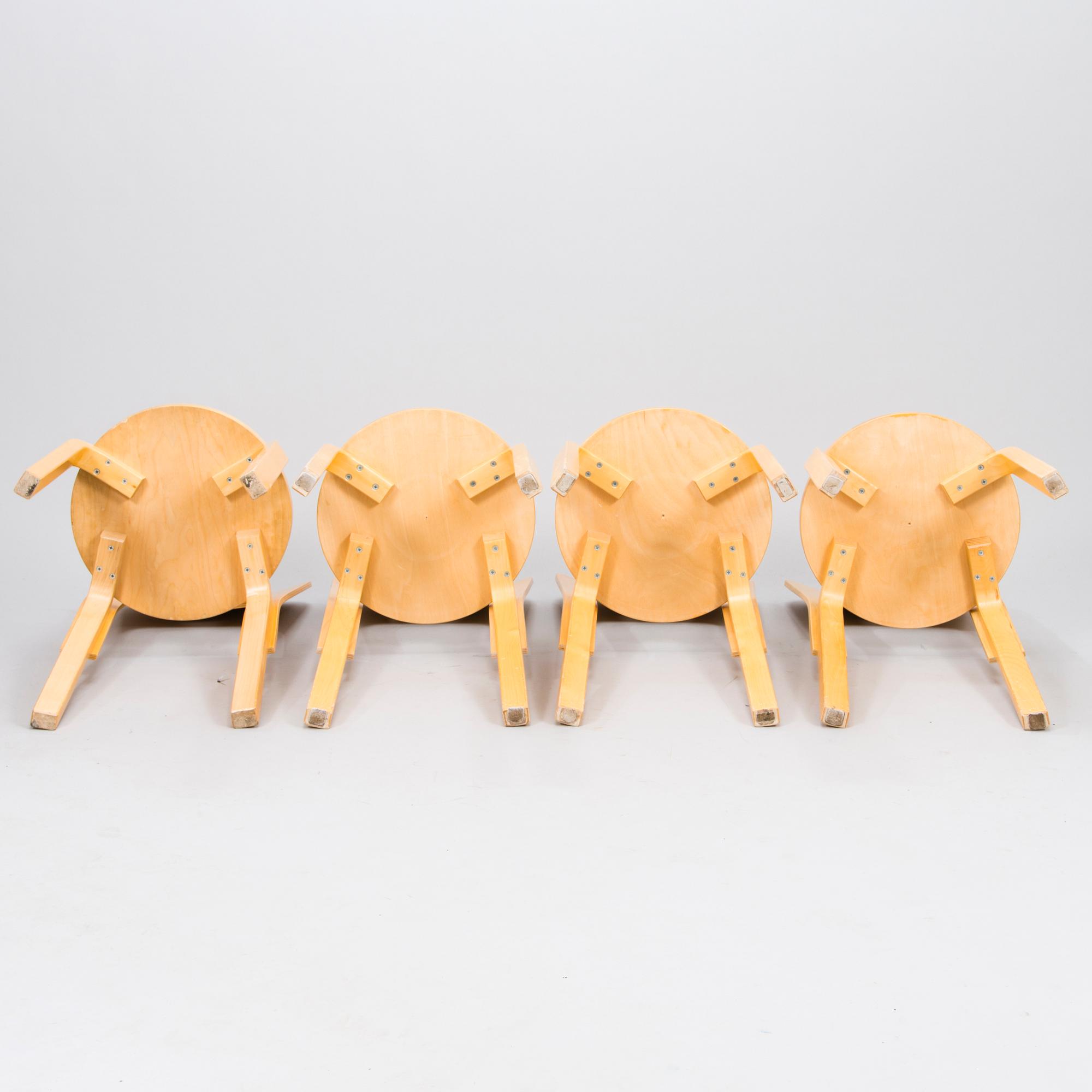 ALVAR AALTO, TUOLEJA, 4 kpl, malli 66, JAKKARA, malli 60, Artek 1900-luvun loppupuoli.