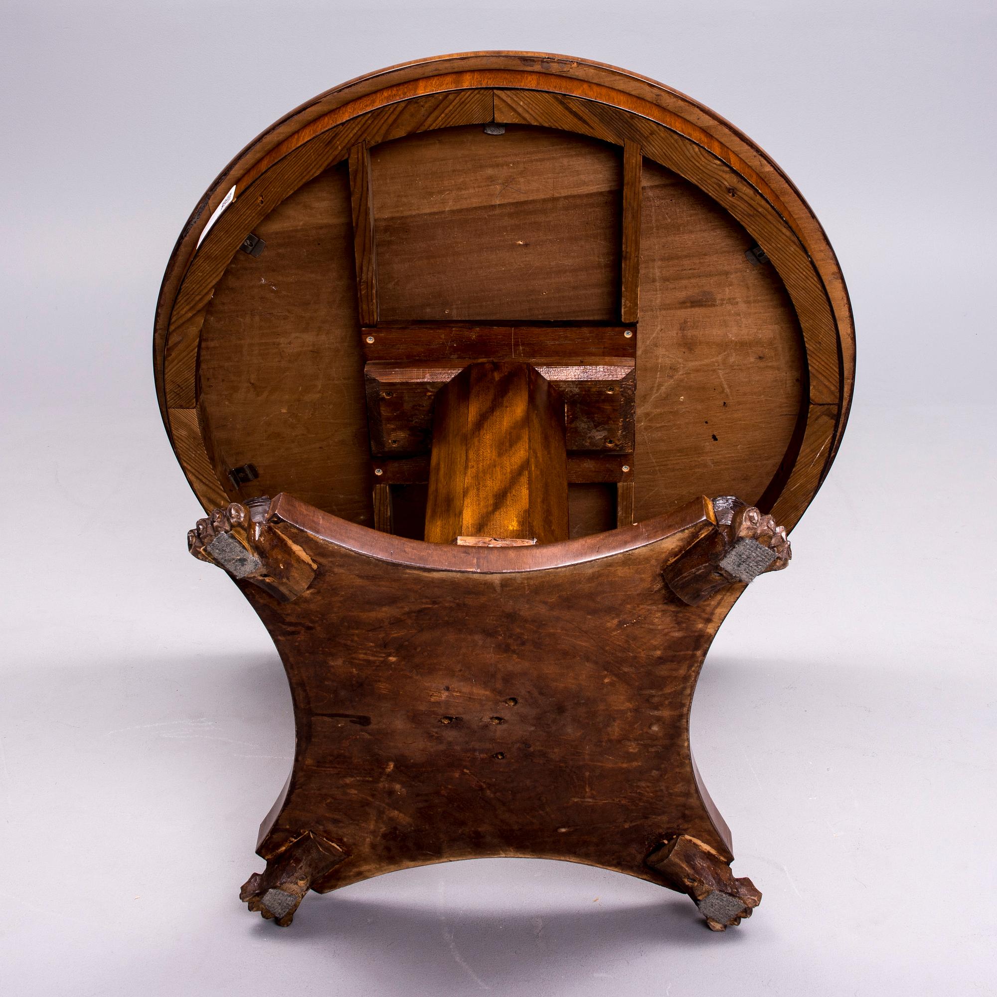 BORD, biedermeierstil, tidigt 1900-tal.