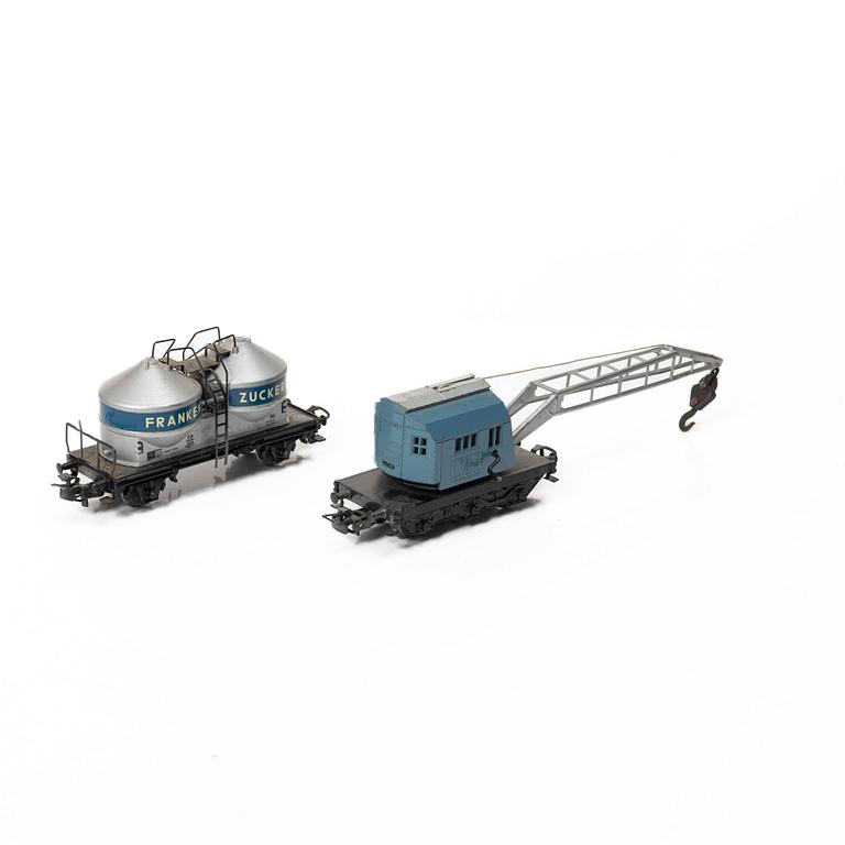 Märklin, locomotives, 7 pcs, railbus, 2 parts, as well as cars, 7 pcs, Germany.