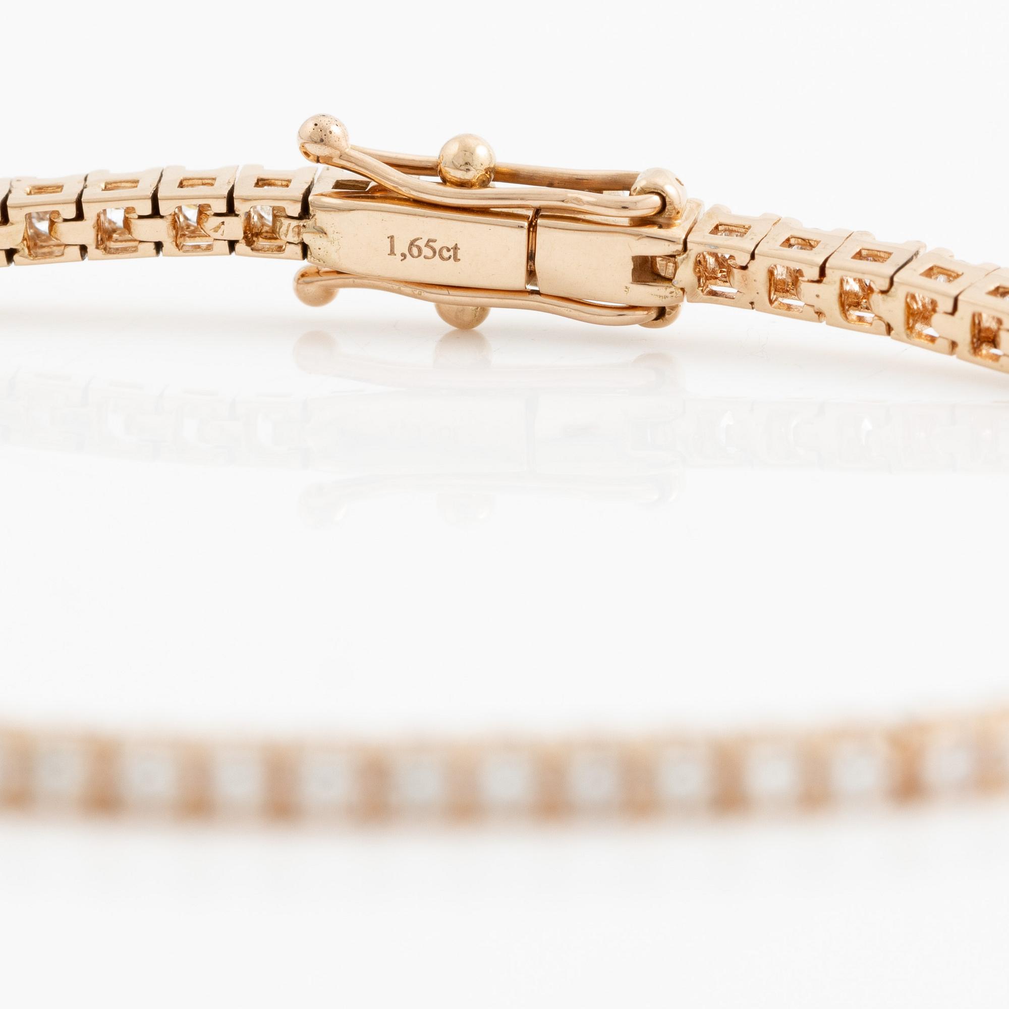 Tennisarmband 18K roséguld med briljantslipade diamanter.
