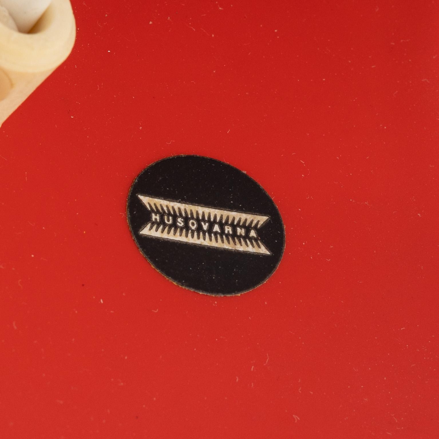 Joe Colombo, bordslampa, "Sinjet", plast, Husqvarna, 1900-talets andra hälft.