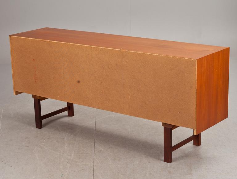 SIDEBOARD, 1900-talets andra hälft.