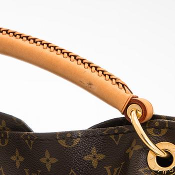 Louis Vuitton, a Monogram Canvas 'Artsy GM' bag.