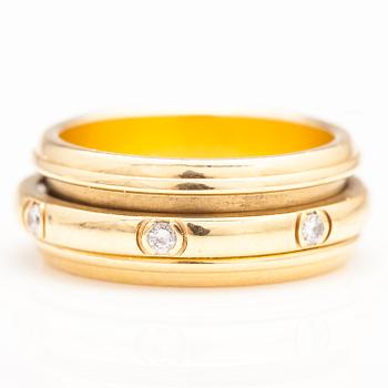 PIAGET. An 18K gold ring with diamonds ca. 0.21 ct in total. Marked A89203.