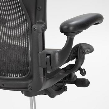 Don Chadwick/Bill Stump, an 'Aeron' swivel office chair, Herman Miller.